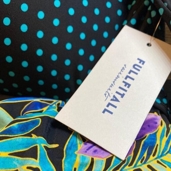 Neon Tropical Print Handkerchief Halter Tankini, Size 22 - Picture 5 of 5